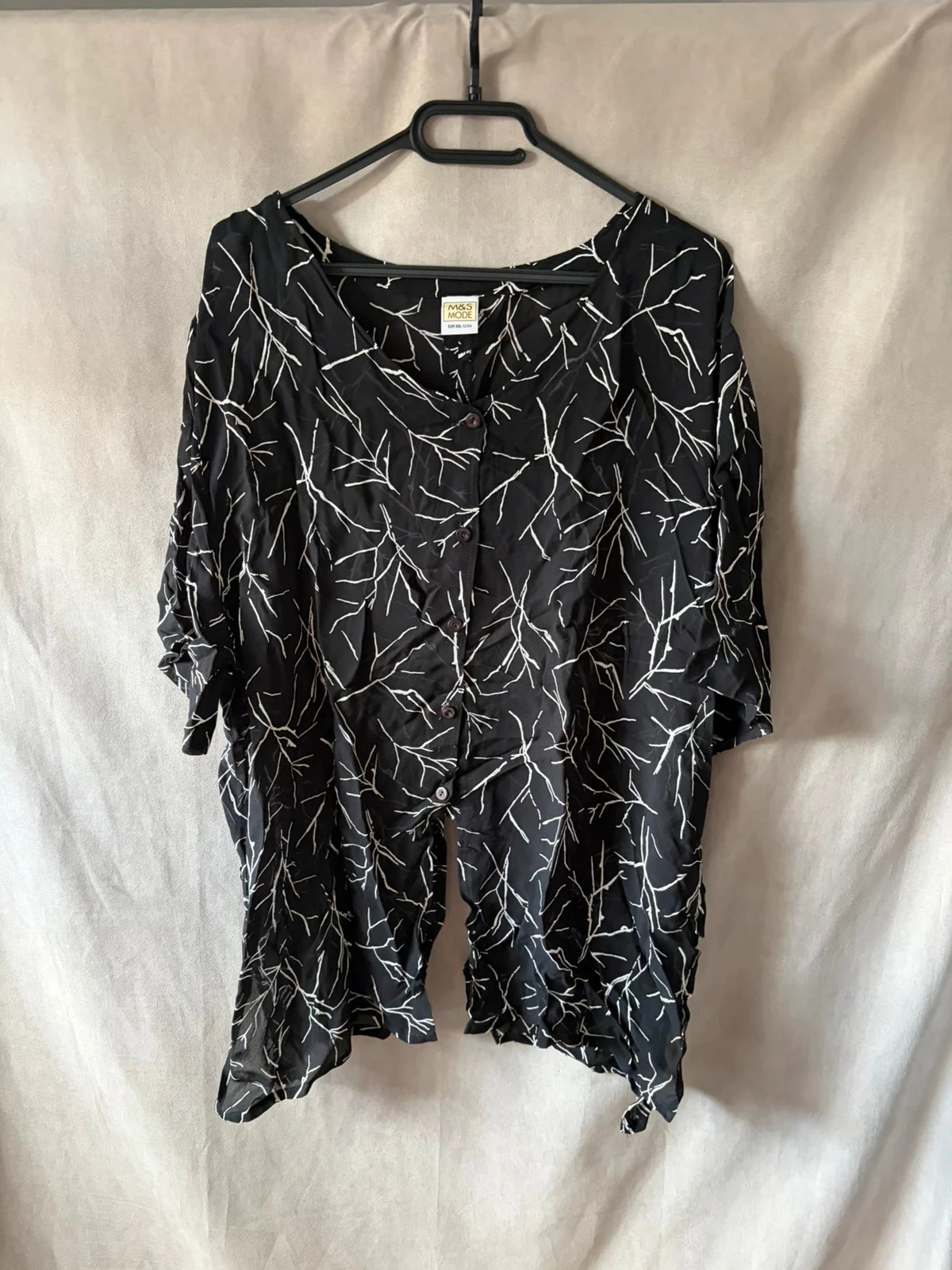 Blouse noire et blanche taille 52/54